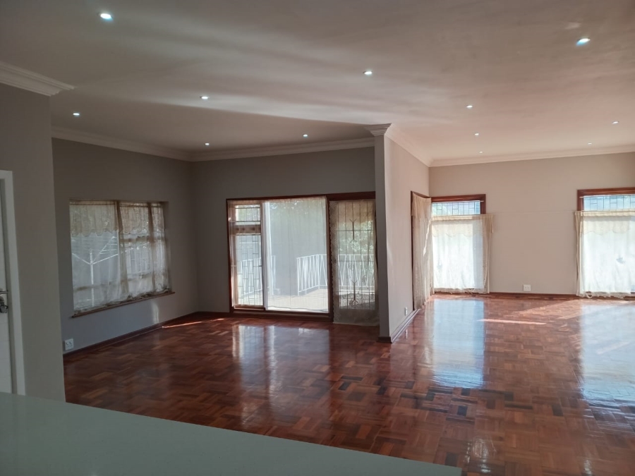 4 Bedroom Property for Sale in Despatch Central Eastern Cape